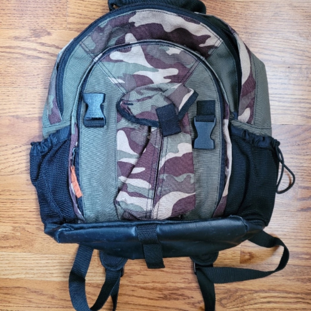 Gap Kids Backpack - Picture 3 of 4